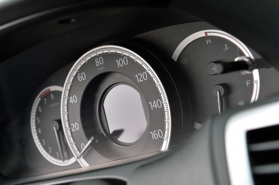  Honda Accord V6 Touring 2014 года  (фото 22 из 42)